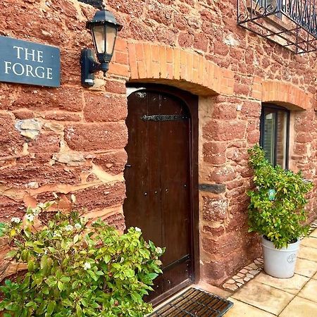 Countryside Converted Barn With Hot Tub Newton Abbot Eksteriør billede