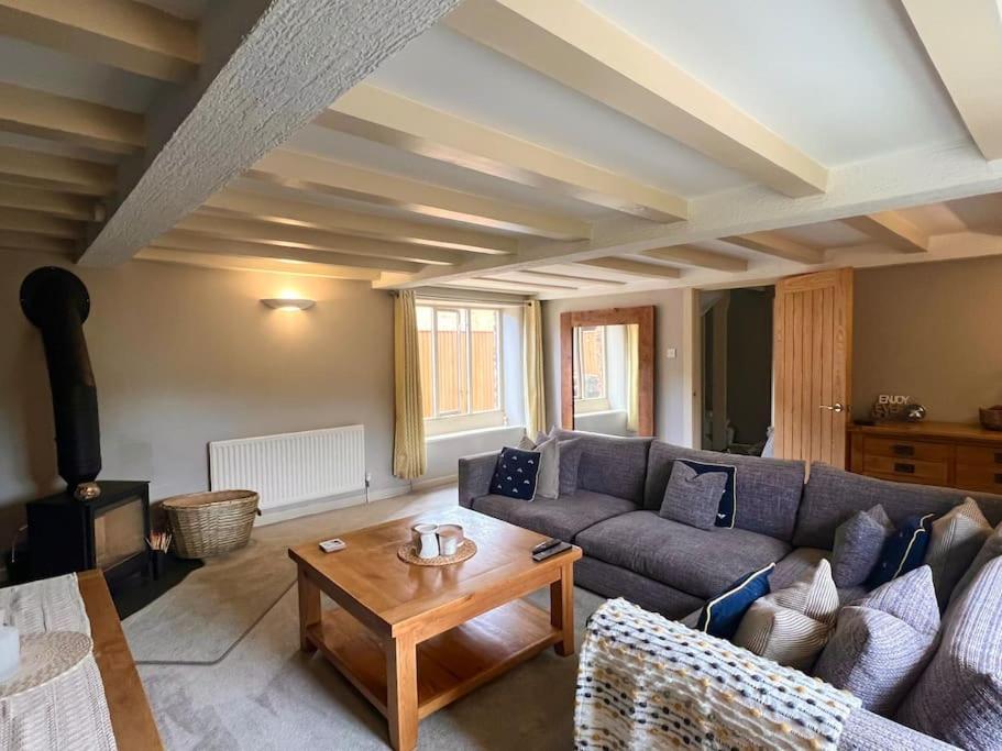 Countryside Converted Barn With Hot Tub Newton Abbot Eksteriør billede