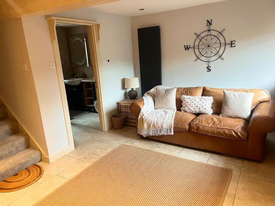 Countryside Converted Barn With Hot Tub Newton Abbot Eksteriør billede